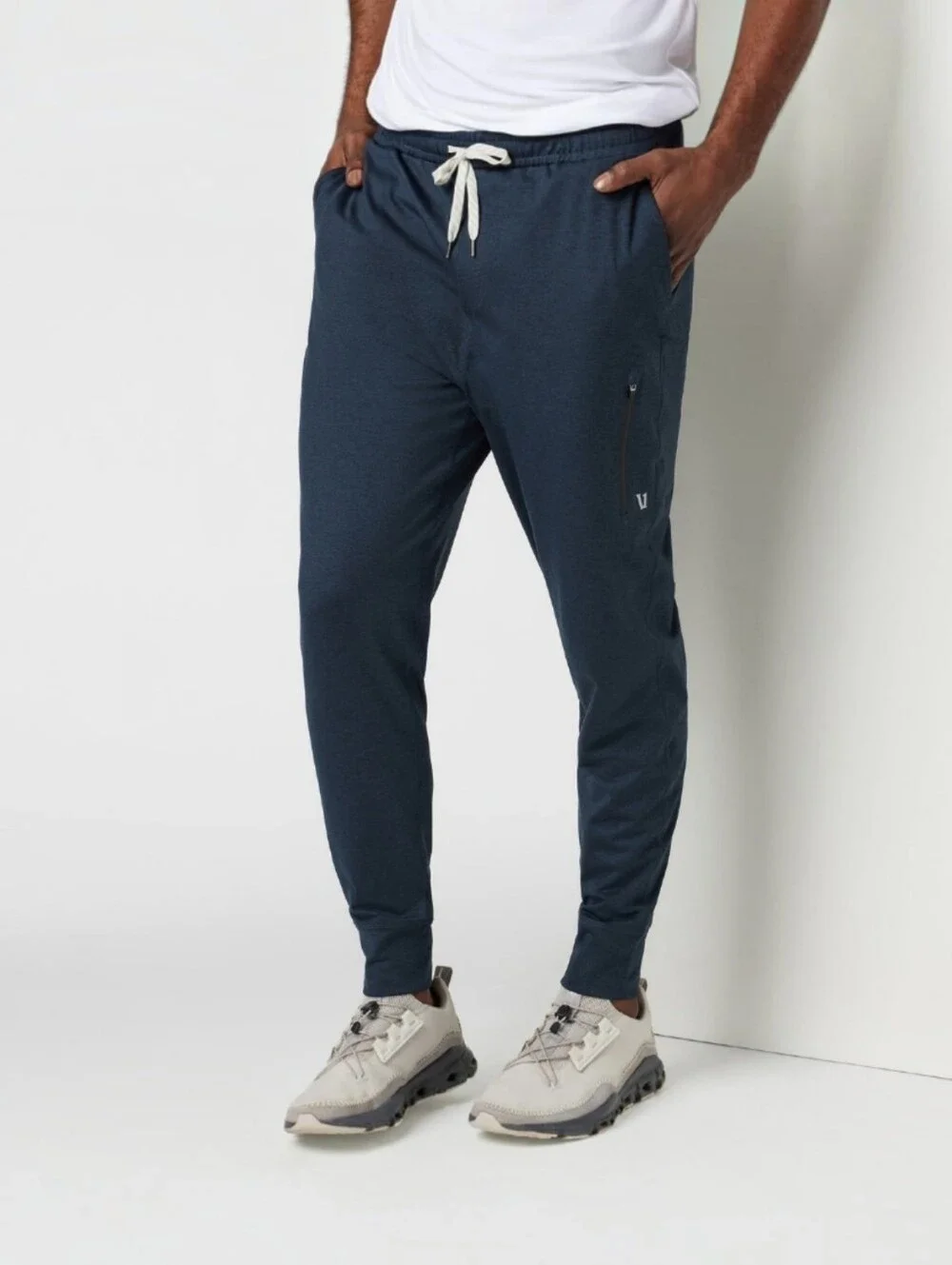Vuori Men’s Ink Heather Blue Sunday Performance Joggers Athletic Pants, L